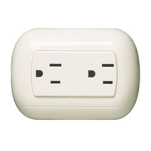 P38-TOMACORRIENTE-DOBLE-AMERICANO-2X15A+T-250V-3MOD-P38-OVAL