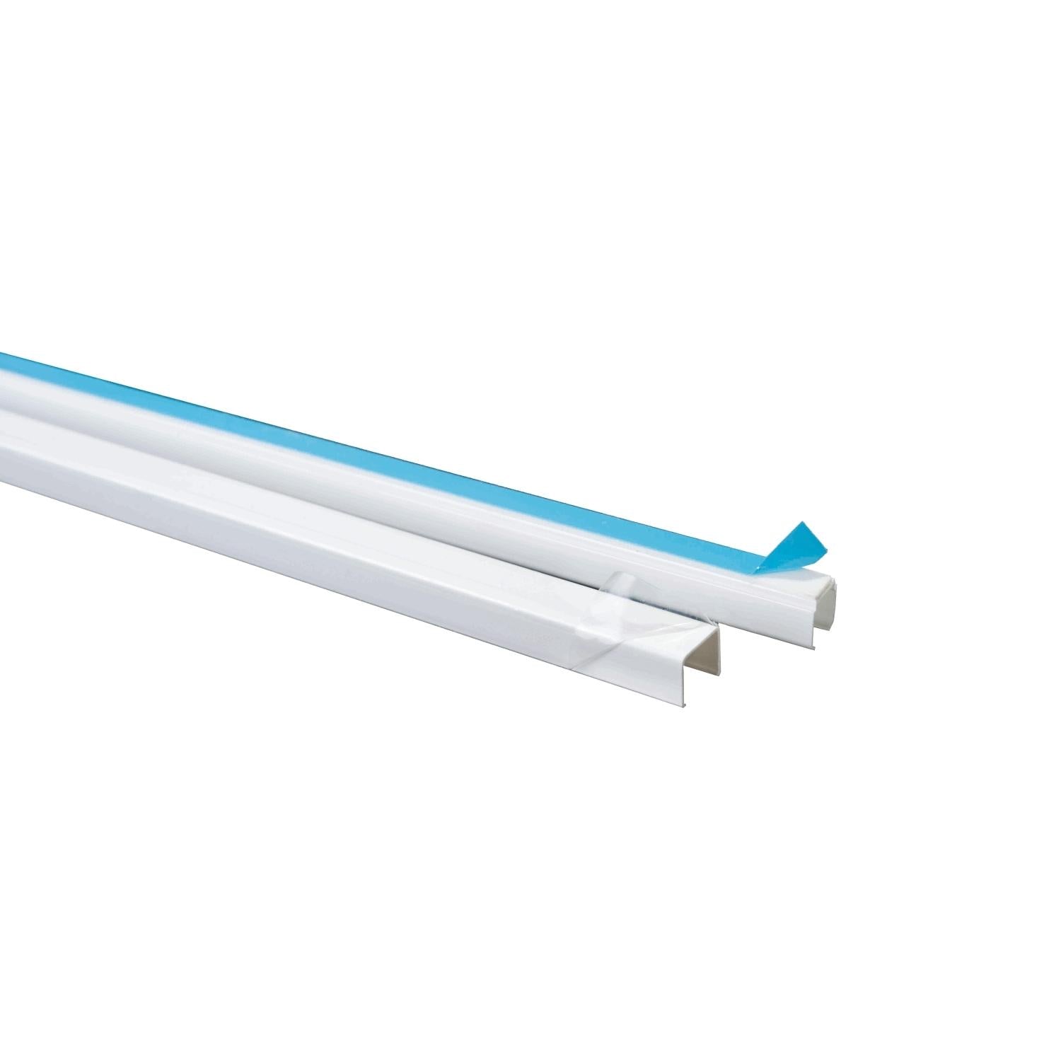 DXN10021-Canaleta-Dexson-Blanca-10x10mm-con-adhesivo